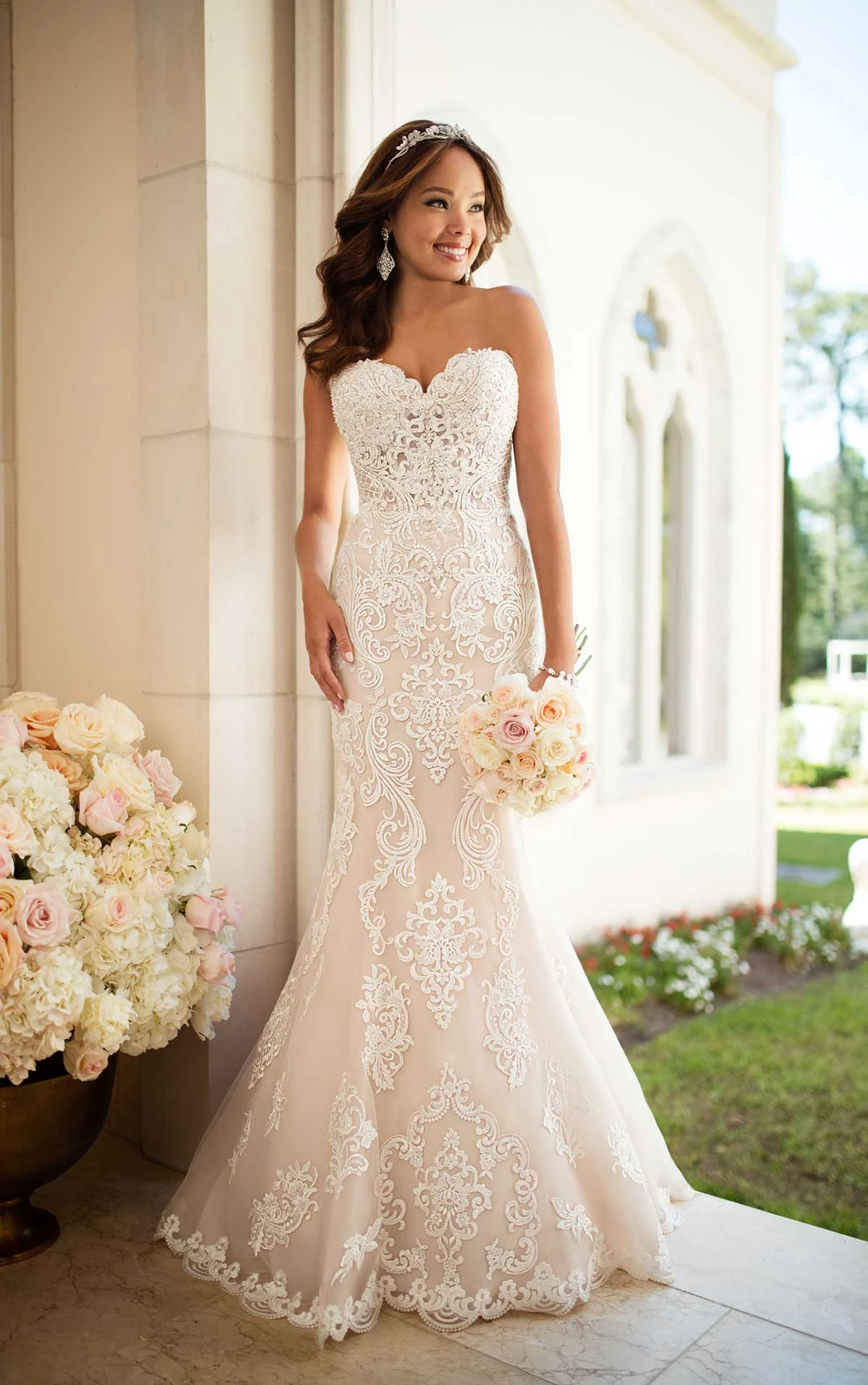 Elegant Lace Wedding Dress | Stella York Wedding Dresses